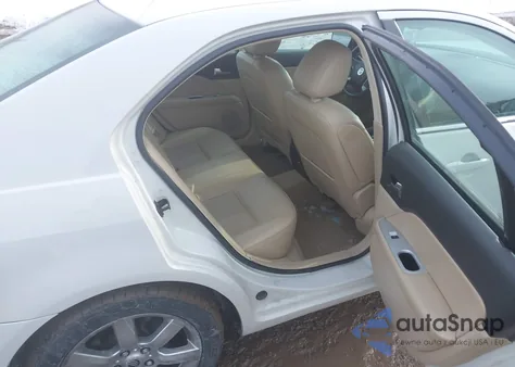 2010 Mercury Milan Premier from USA, damaged, VIN 3MEHM0CGXAR620838